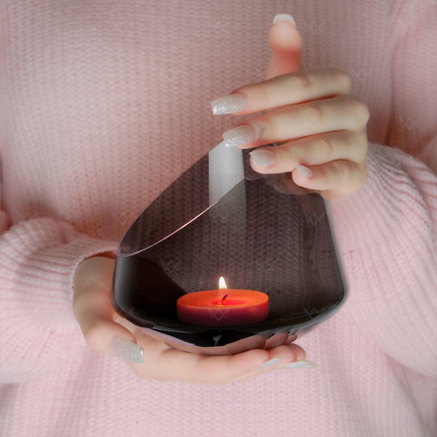 Ghost C700 - Modern candlestick